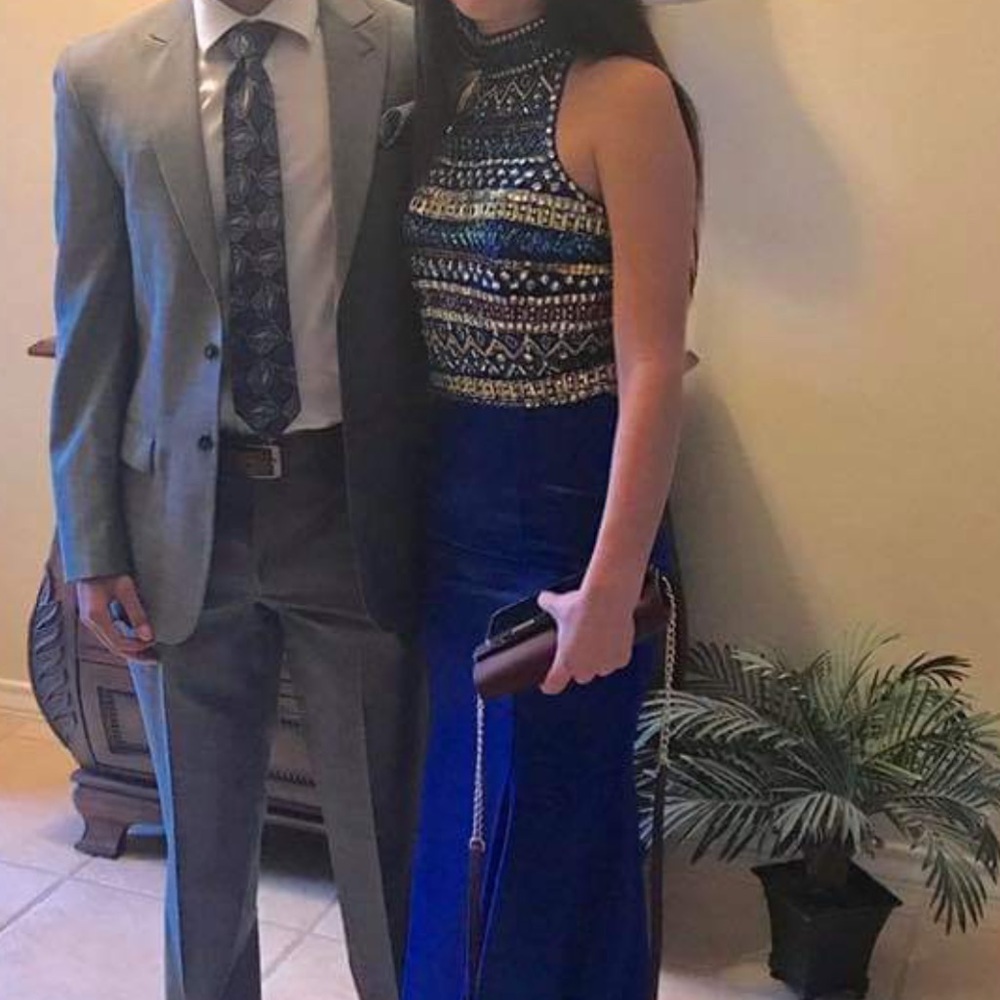 Prom Dress!!! - Picture 5 of 8